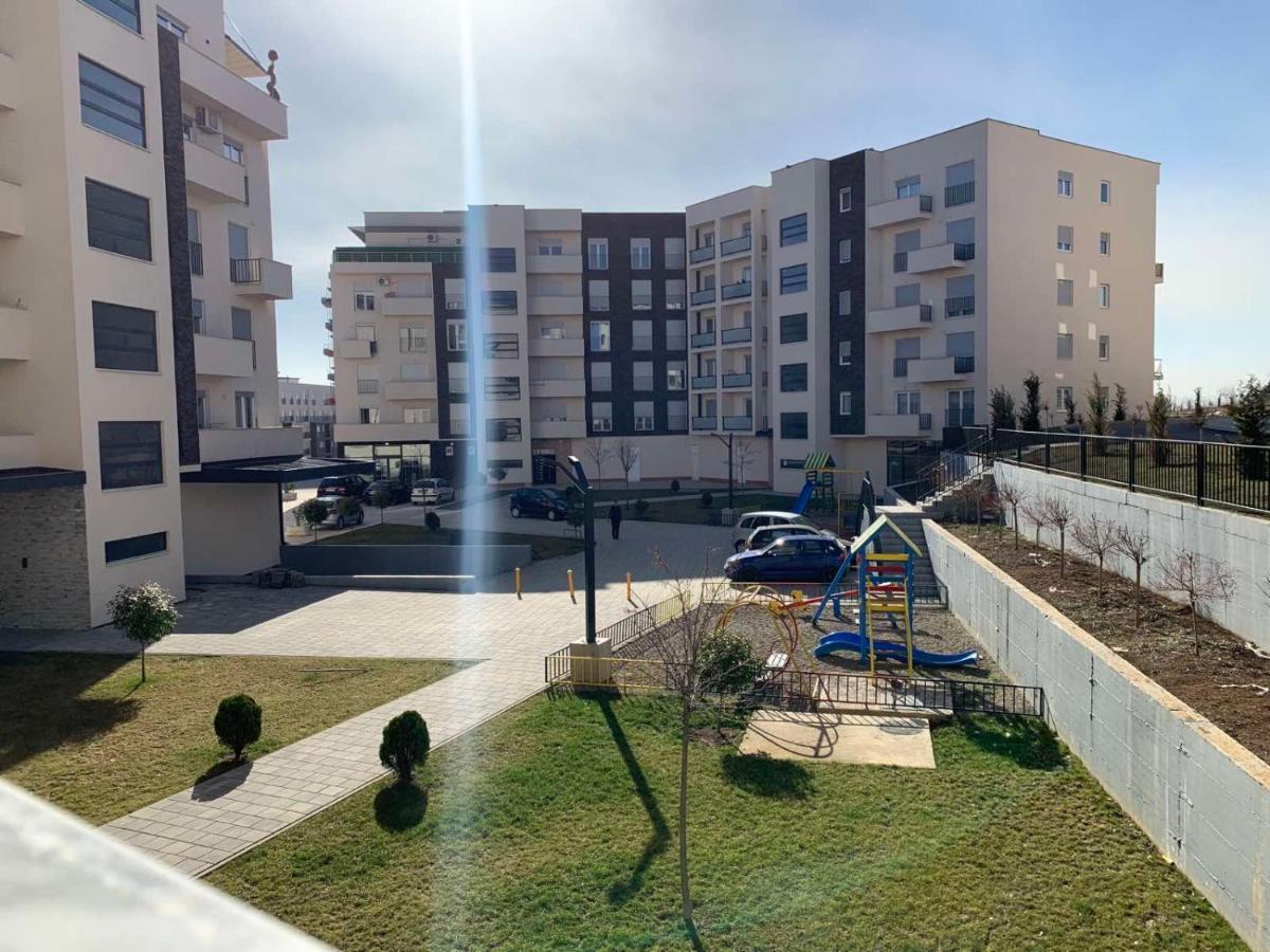 Plis Apartments 'Prishtina' พริสตีนา ภายนอก รูปภาพ