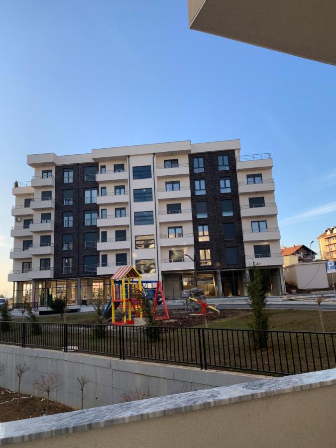 Plis Apartments 'Prishtina' พริสตีนา ภายนอก รูปภาพ